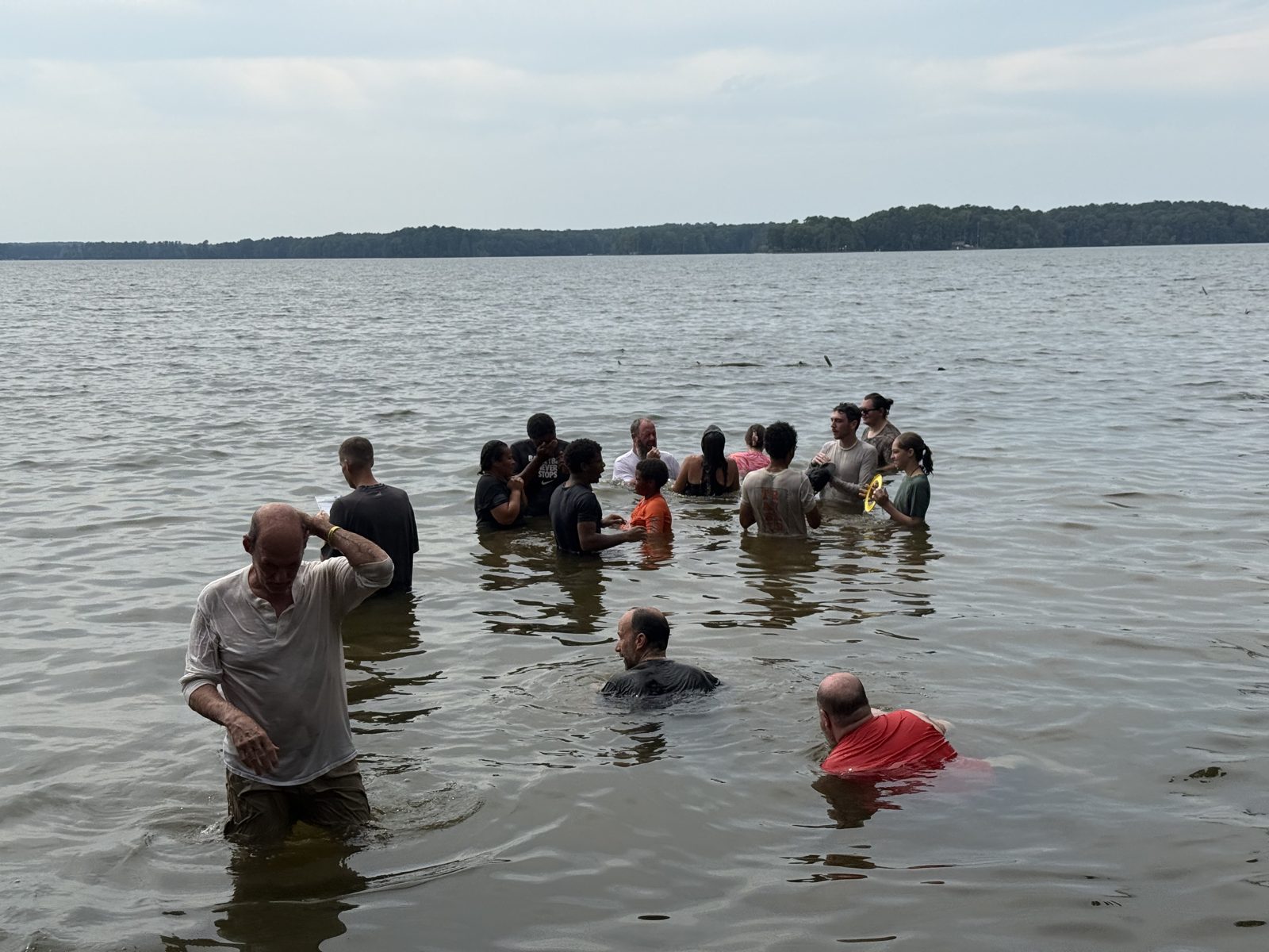 Immersion in the lake